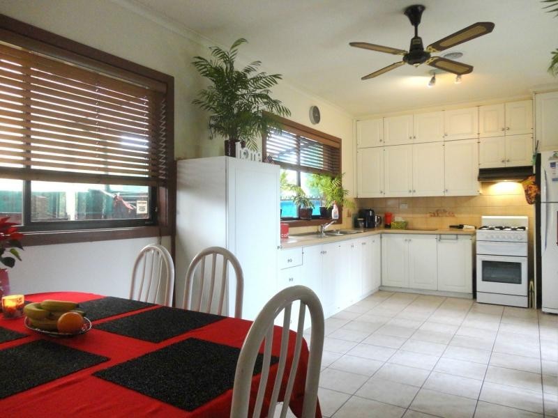 28 Blossom Drive, Doveton VIC 3177