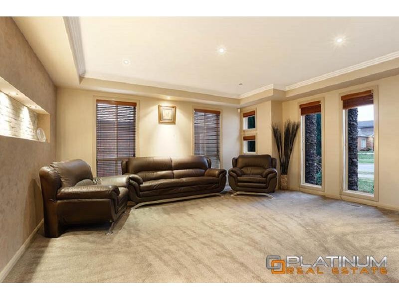 84 Aylmer Road, Lynbrook VIC 3975