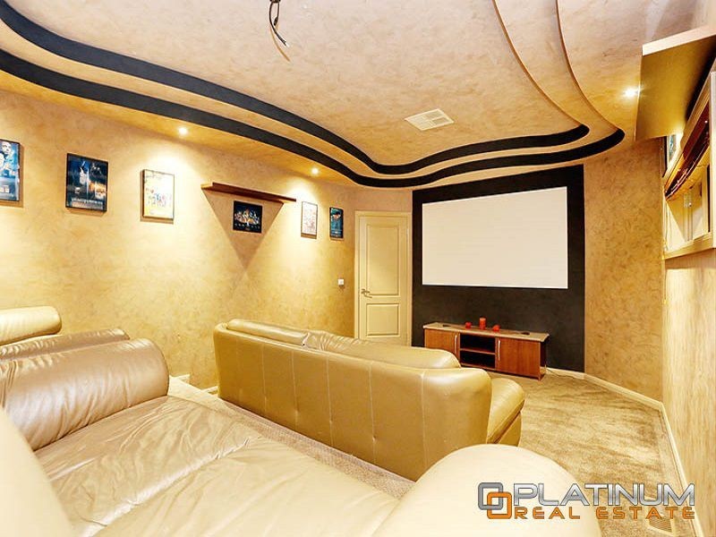 84 Aylmer Road, Lynbrook VIC 3975