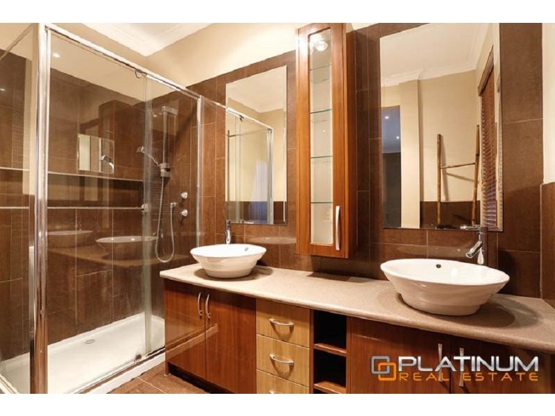 84 Aylmer Road, Lynbrook VIC 3975