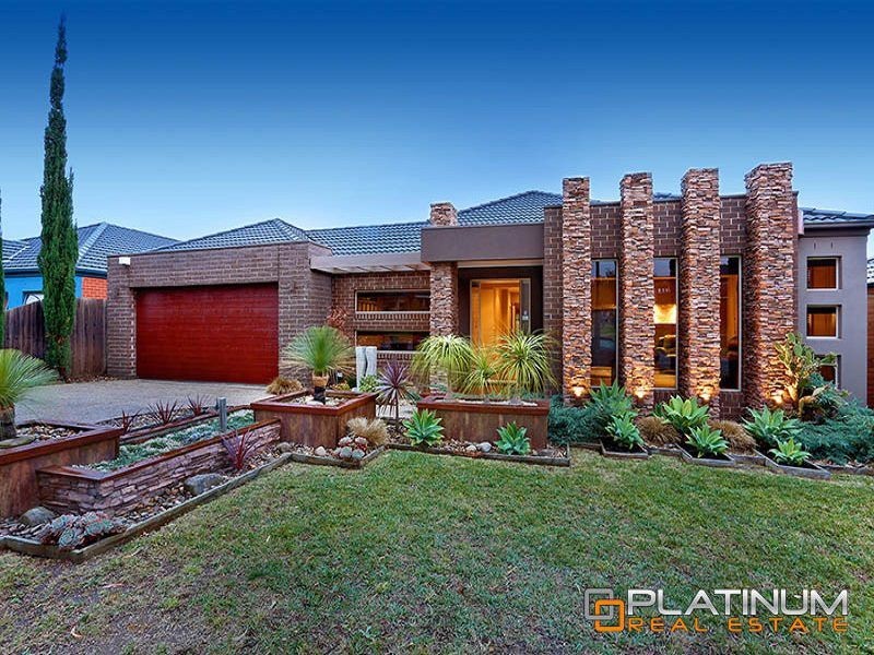 84 Aylmer Road, Lynbrook VIC 3975