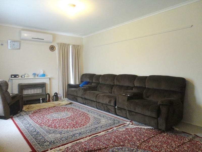 15 Box Street, Doveton VIC 3177