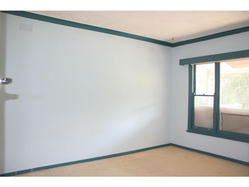 19 Allison Avenue, Eumemmerring VIC 3177