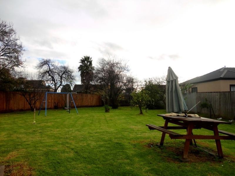 7 Privet Court, Doveton VIC 3177