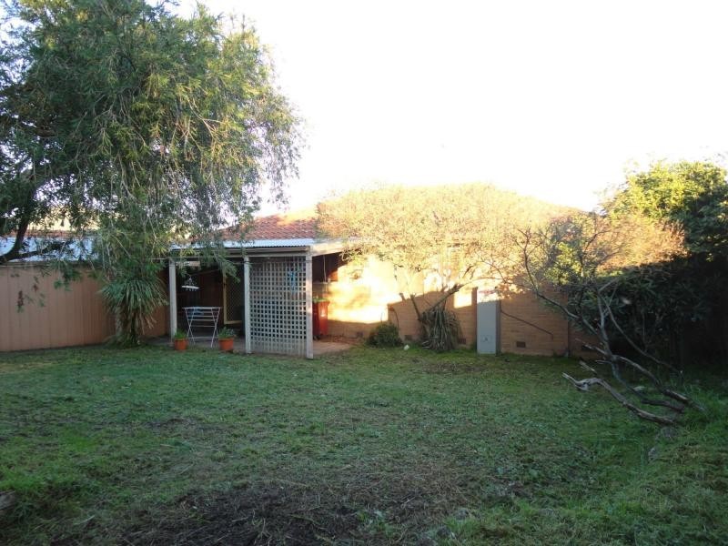 9 Raven Crescent, Narre Warren VIC 3805