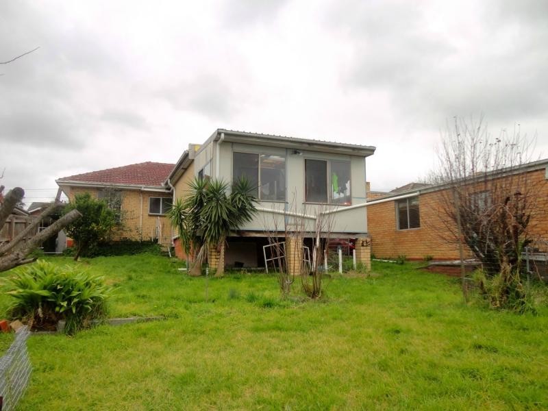 10 Abrehart Street, Eumemmerring VIC 3177