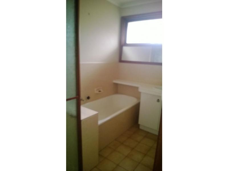 7 Kennington Park Drive, Endeavour Hills VIC 3802