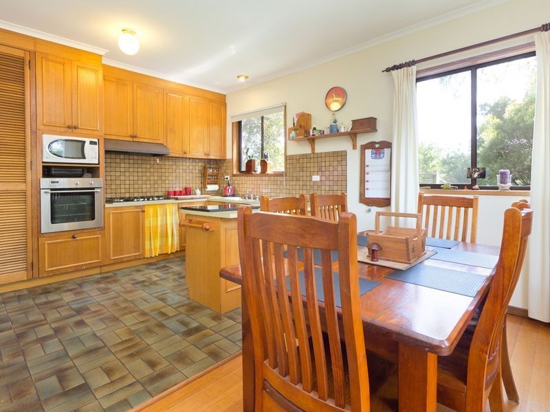 2 Basil Street, Dromana VIC 3936