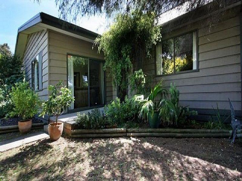2 Basil Street, Dromana VIC 3936