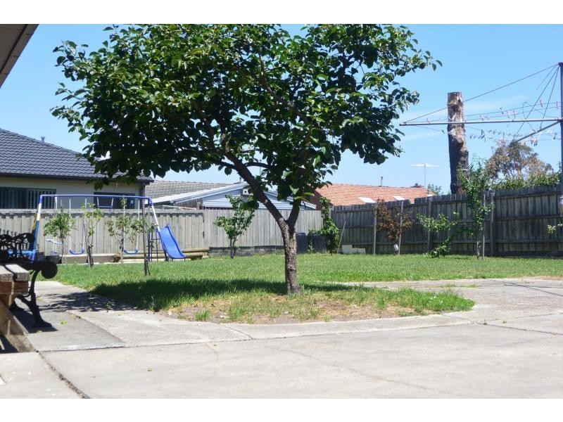 63 Kidds Road, Doveton VIC 3177