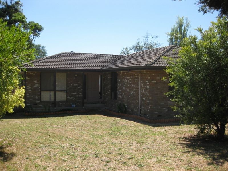 14 Bramley Court, Hallam VIC 3803