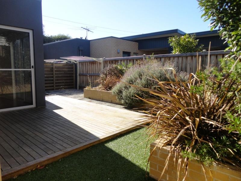 1/90 Catherine Avenue, Chelsea VIC 3196