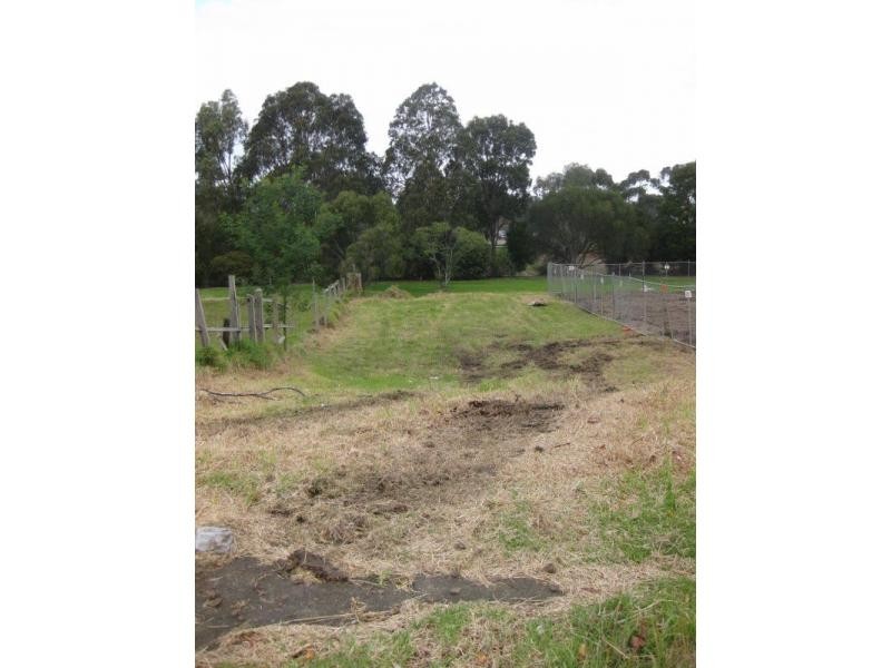 77 Paperbark Street, Doveton VIC 3177