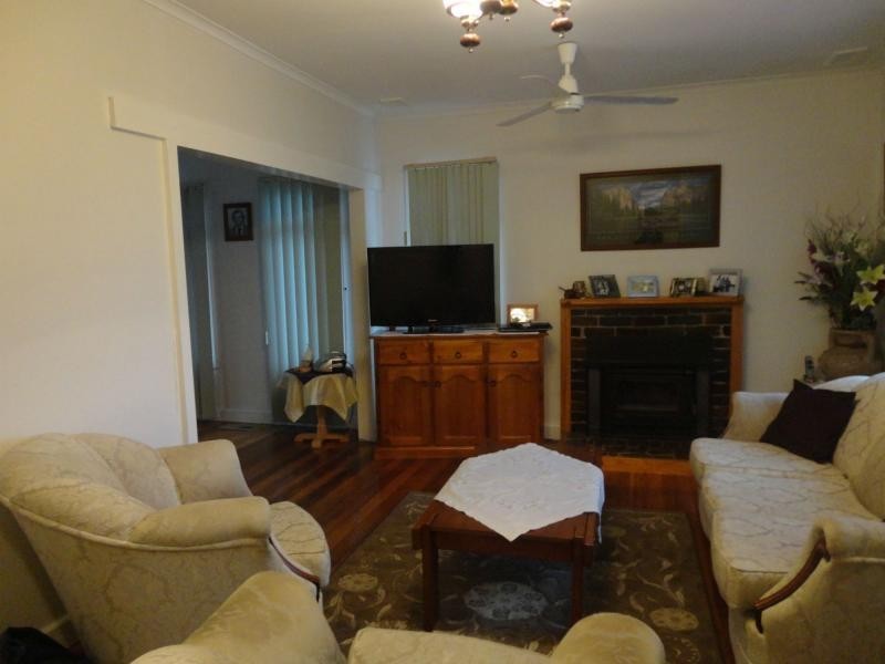 48 Ash Street, Doveton VIC 3177