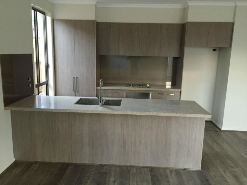 7 Townsend Avenue, Clyde VIC 3978