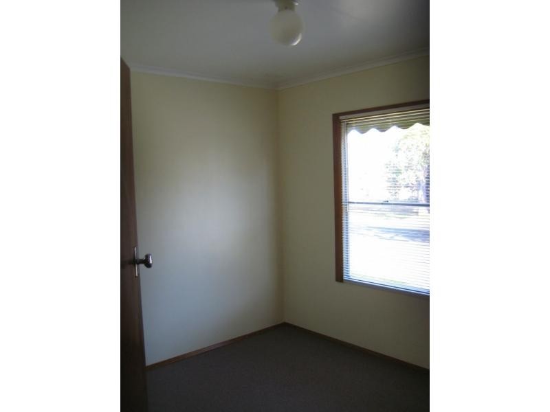 5 Ficifolia Drive, Doveton VIC 3177