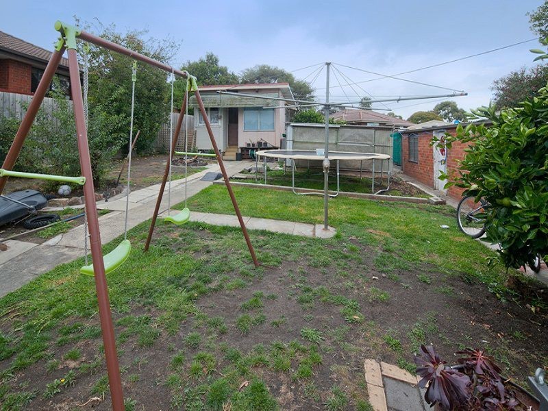 24 Waygara Street, Eumemmerring VIC 3177