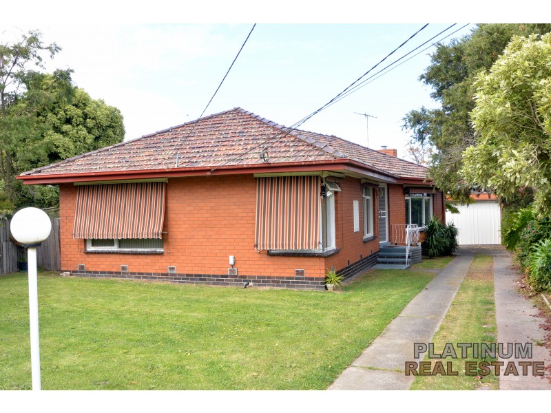 12 Ferguson Ct, Eumemmerring VIC 3177