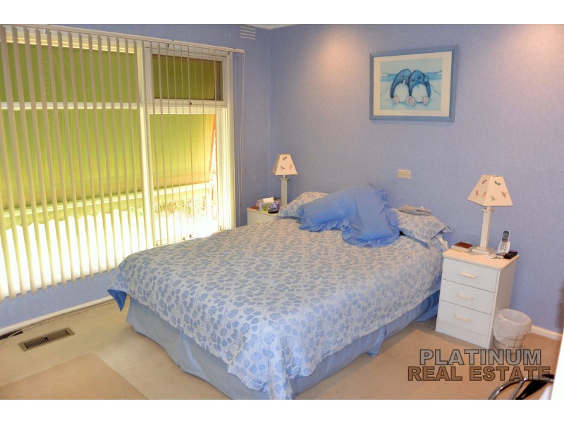 12 Ferguson Ct, Eumemmerring VIC 3177