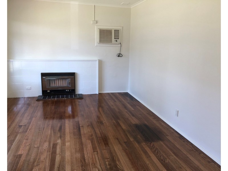 10 Oleander St, Doveton VIC 3177