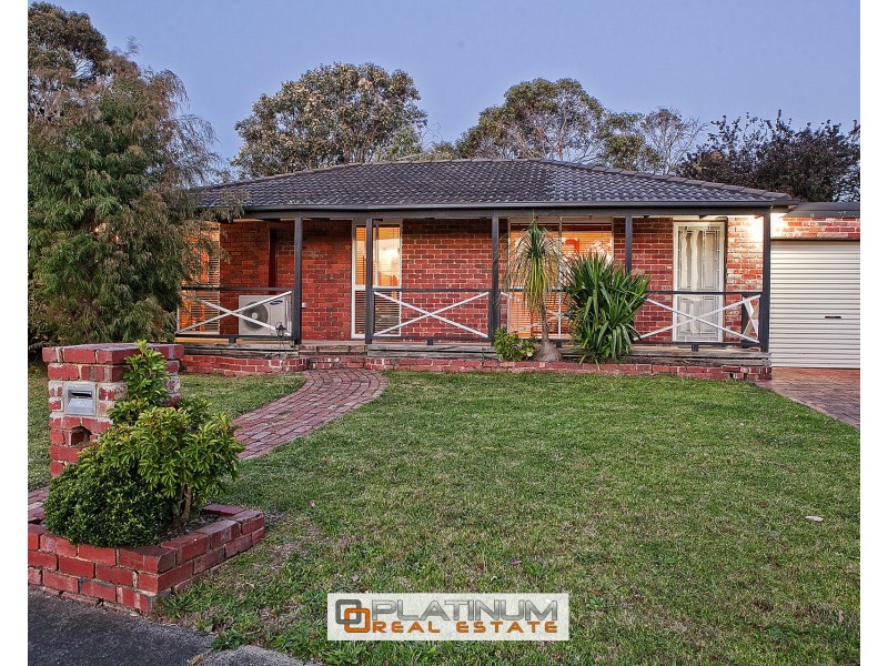 11 Deakin Cres, Baxter VIC 3911