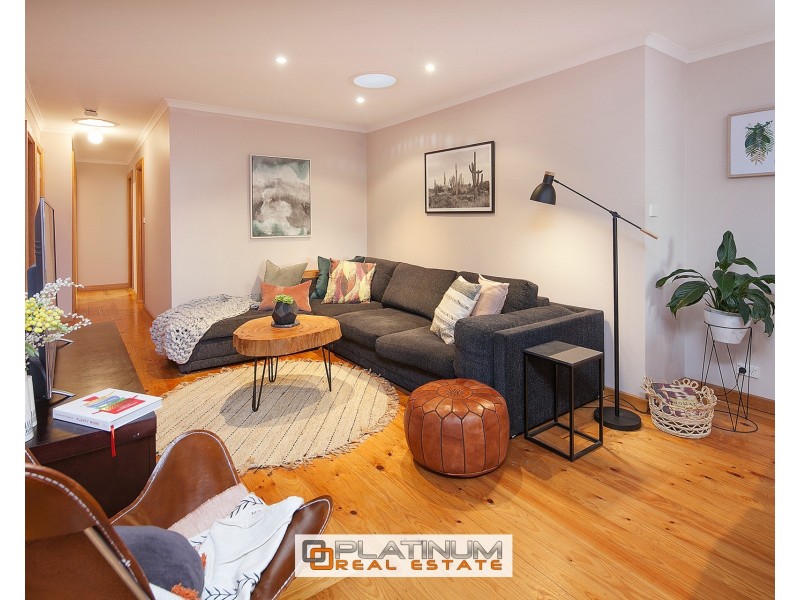 11 Deakin Cres, Baxter VIC 3911