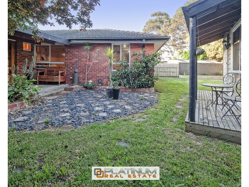 11 Deakin Cres, Baxter VIC 3911