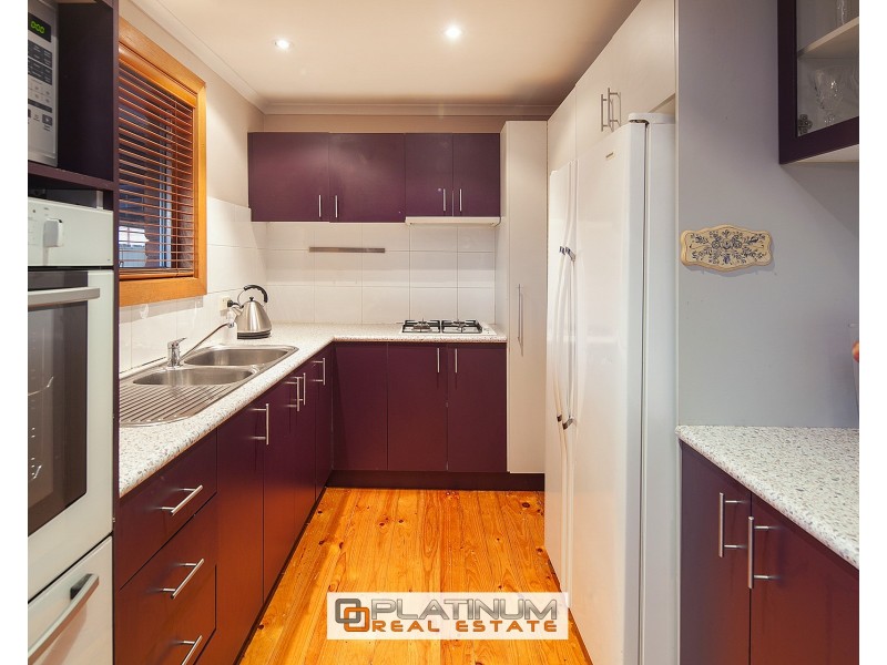 11 Deakin Cres, Baxter VIC 3911