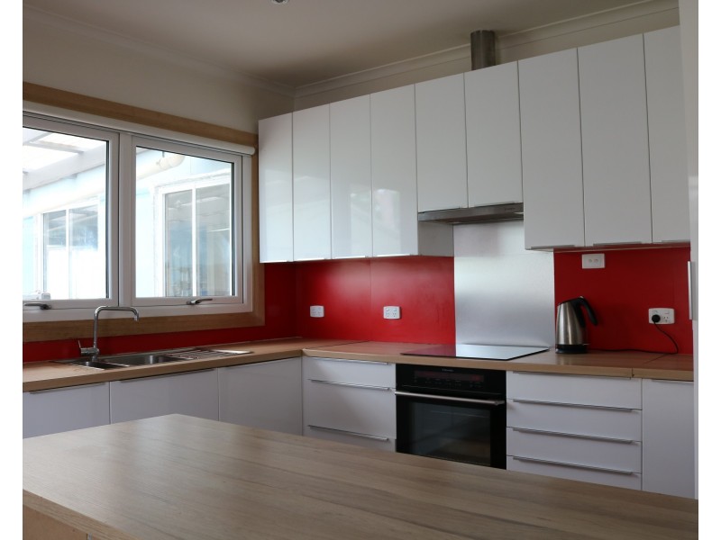 5 Photinia St, Doveton VIC 3177