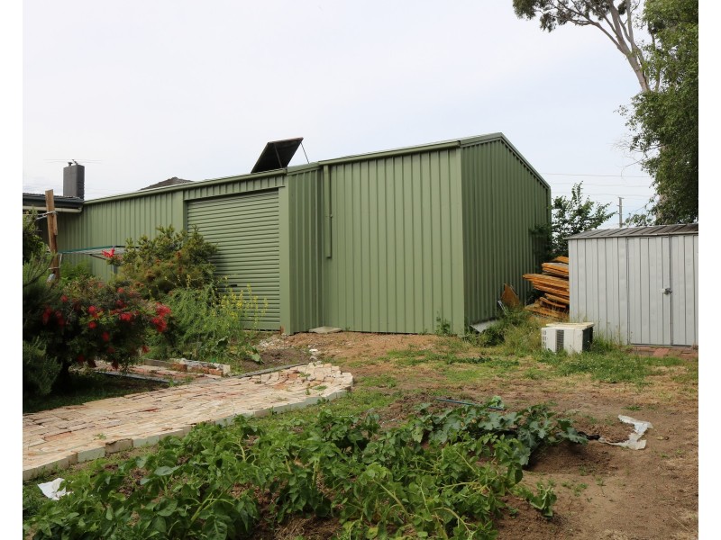 5 Photinia St, Doveton VIC 3177