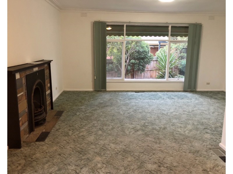 12 Ferguson Ct, Eumemmerring VIC 3177