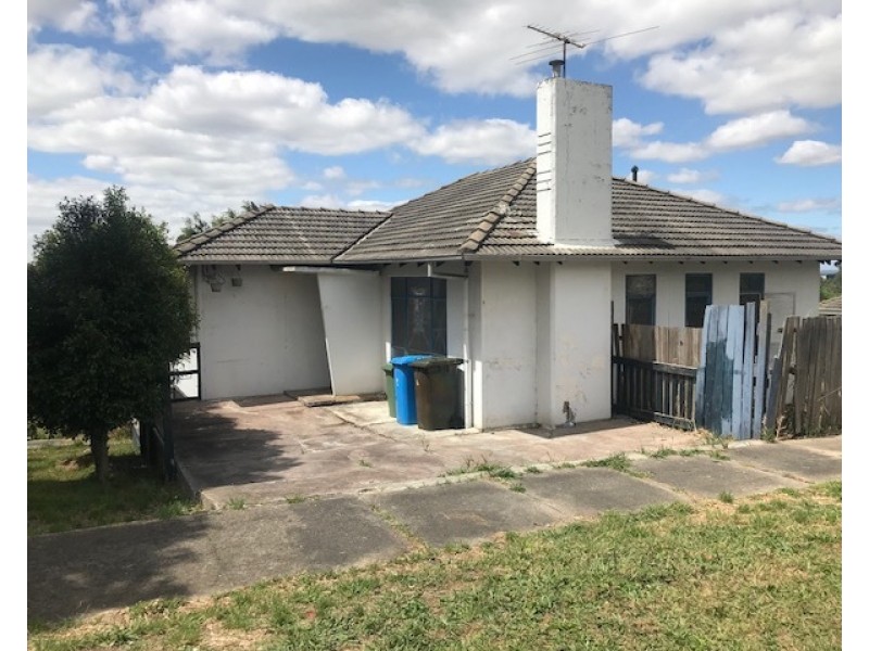 9 Myrtle Grove, Doveton VIC 3177