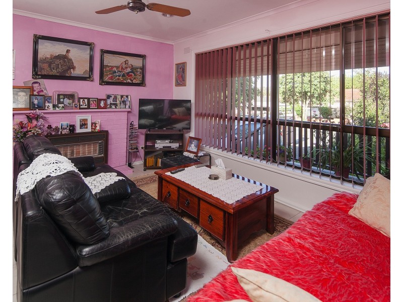 17 Agonis St, Doveton VIC 3177