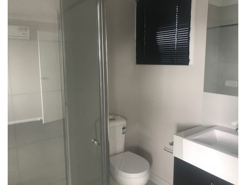 2/43 Player Drive, Narre Warren VIC 3805