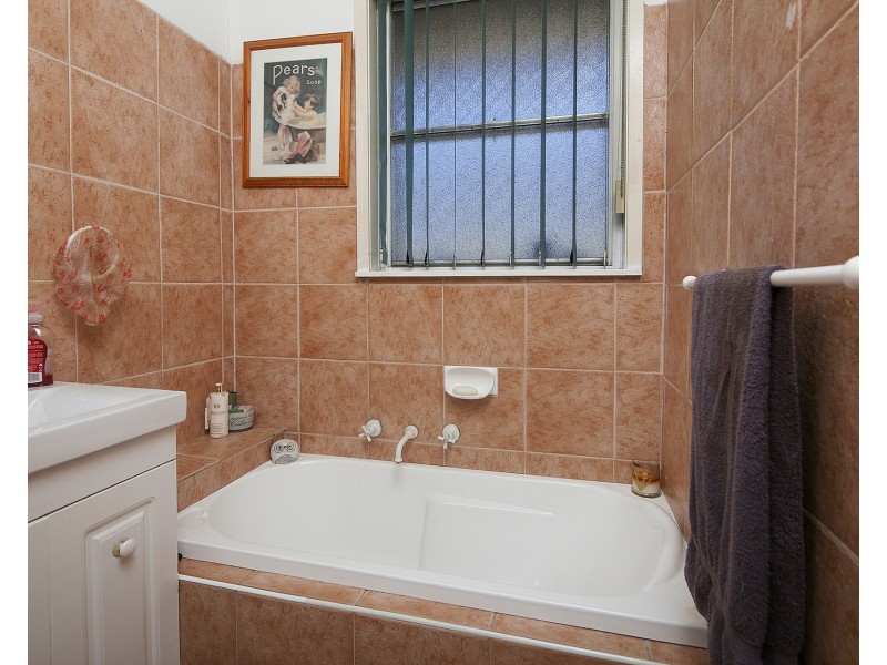 12 Pyrus Ct, Doveton VIC 3177