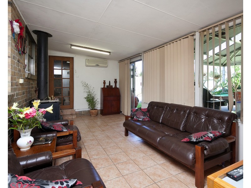 12 Pyrus Ct, Doveton VIC 3177