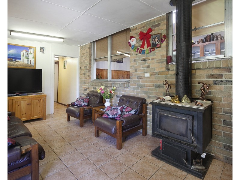 12 Pyrus Ct, Doveton VIC 3177