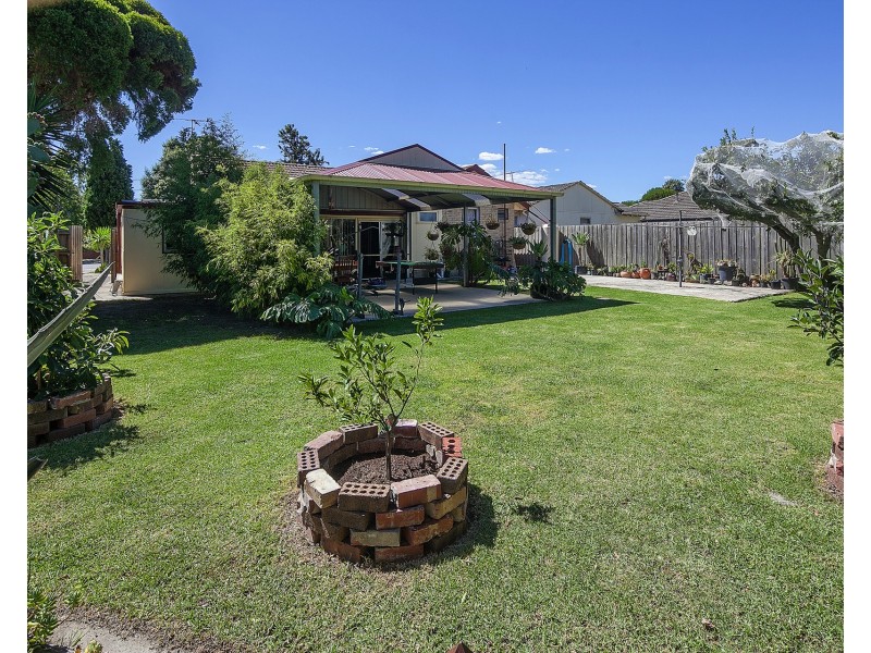 12 Pyrus Ct, Doveton VIC 3177