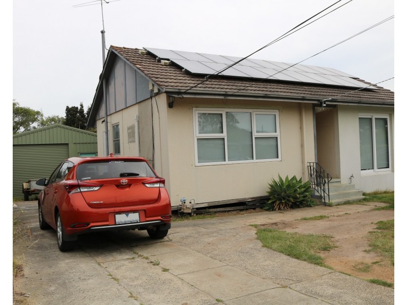 5 Photinia St, Doveton VIC 3177