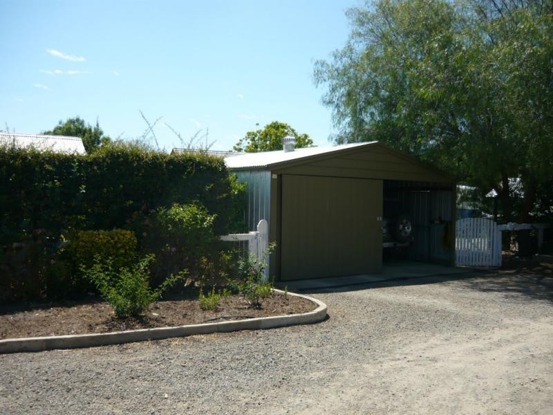 5765 Midland Highway, Benalla VIC 3672