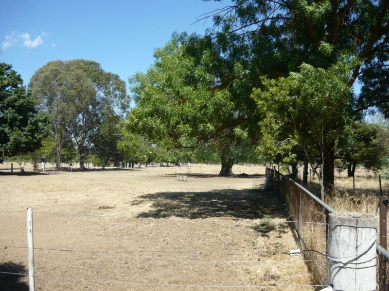 5765 Midland Highway, Benalla VIC 3672