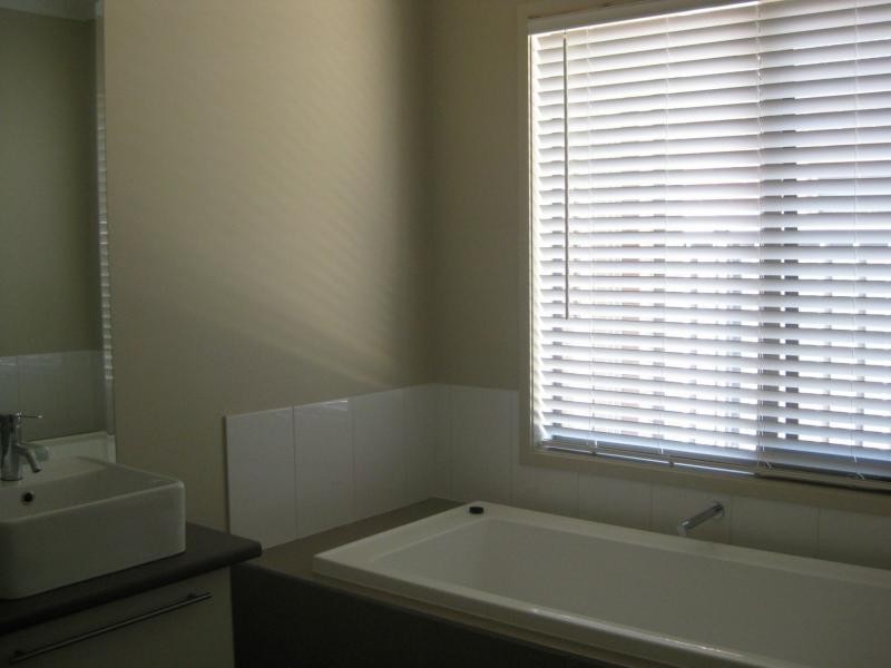 4 Carlyle Street, Benalla VIC 3672