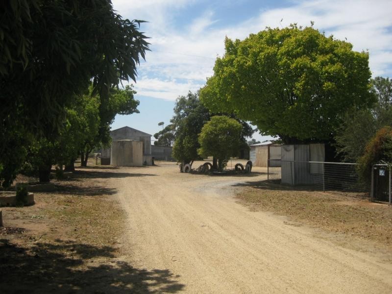 563 Evans Road, Waggarandall, Benalla VIC 3672