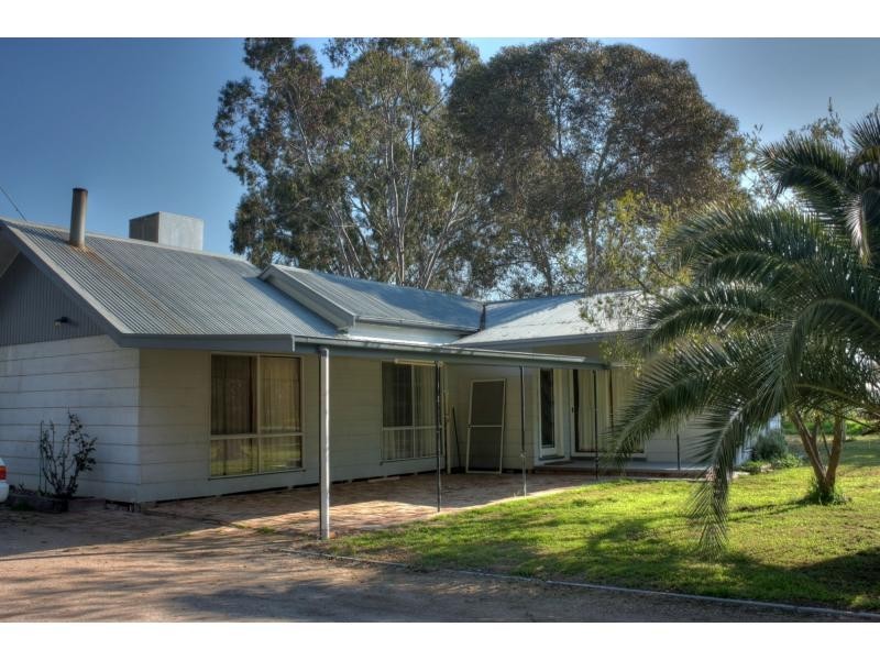62 Racecourse road, Benalla VIC 3672