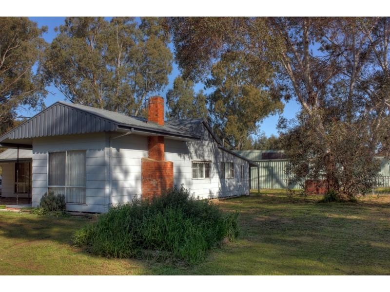 62 Racecourse road, Benalla VIC 3672