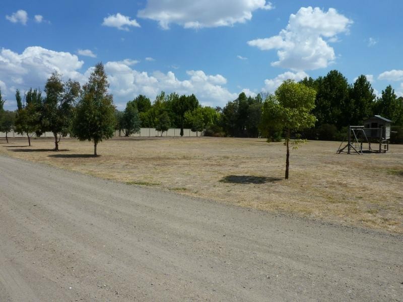 184 Grant Drive, Benalla VIC 3672