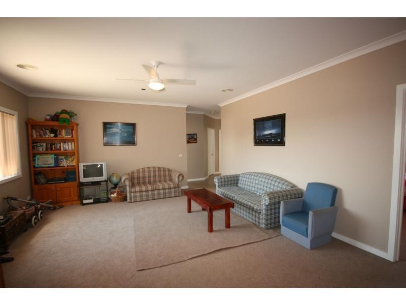 29 Miller Crescent, Benalla VIC 3672