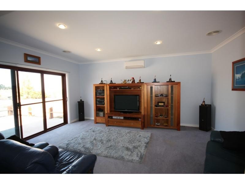 29 Miller Crescent, Benalla VIC 3672