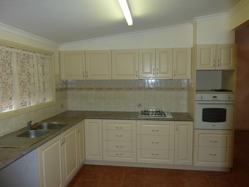 2-14 Carrier Street, Benalla VIC 3672