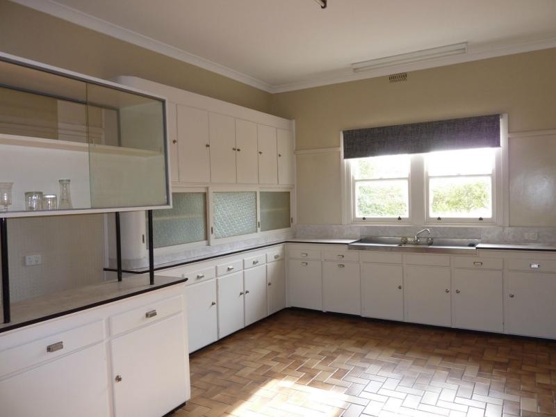 46 Hanlon Road, Goomalibee VIC 3673